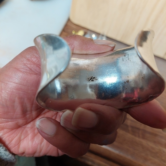 Vintage* -KC (Kenneth Cole) Wide Cuff Silver-tone Bracelet - Picture 5 of 7